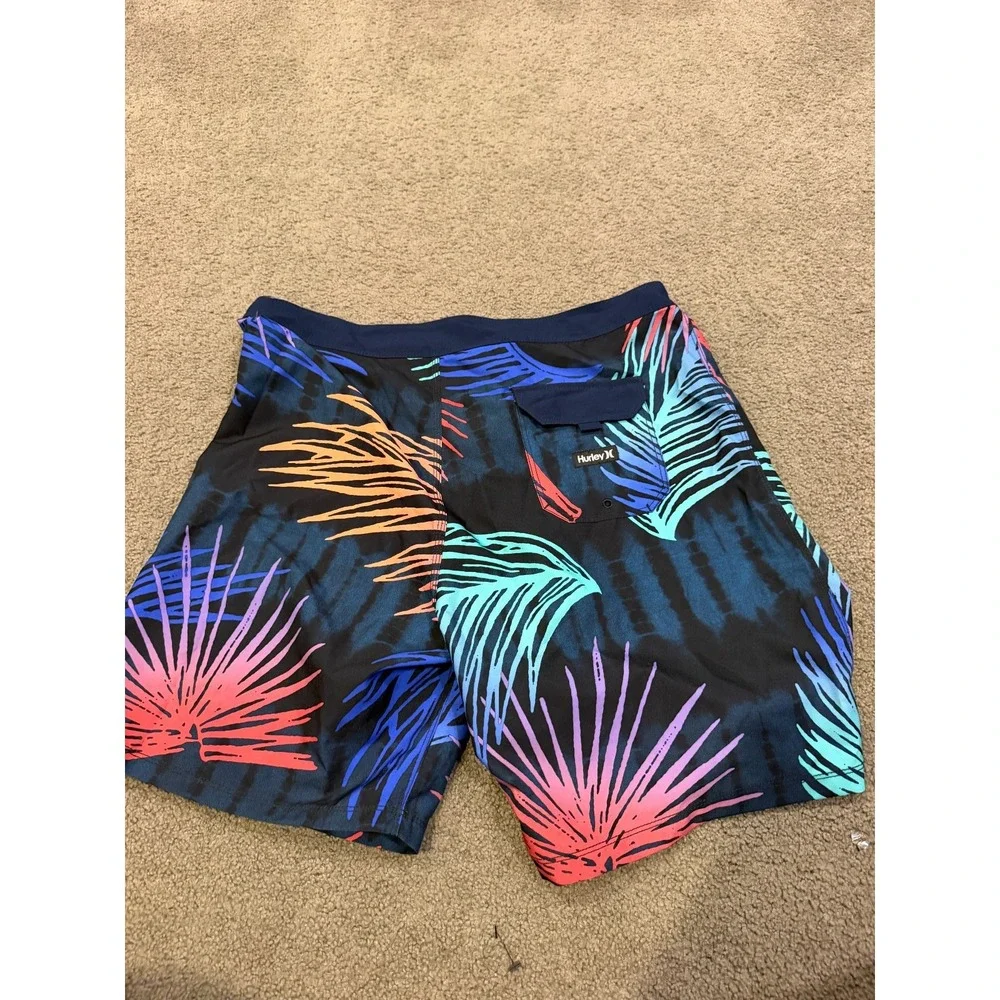Hurley Redondo 20 Mens Board Shorts 36 Black Multicolor Palm Leaf Tropical Beach